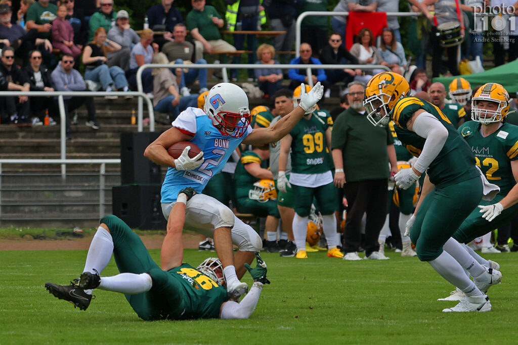 Cologne Crocodiles, Bonn Gamecocks, American Football, AFVD, American Football Verband Deutschland, GFL, German Football League, German Football Network, Photo101
