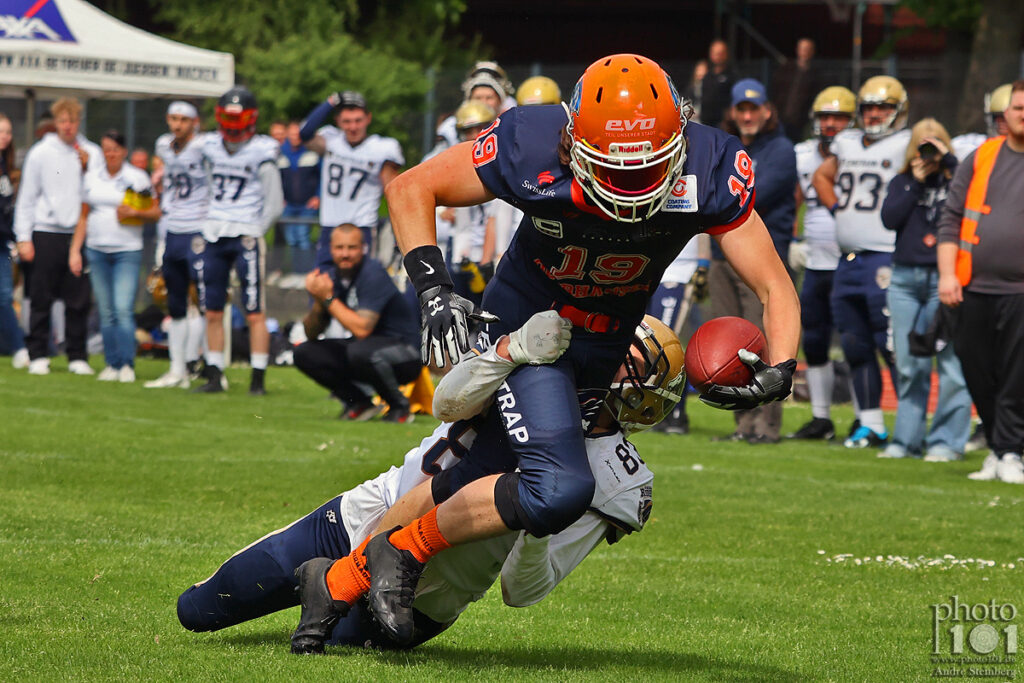 Oberhausen Tornados, Schiefbahn Riders, American Football, AFVD, American Football Verband Deutschland, GFL, German Football League, German Football Network, Photo101