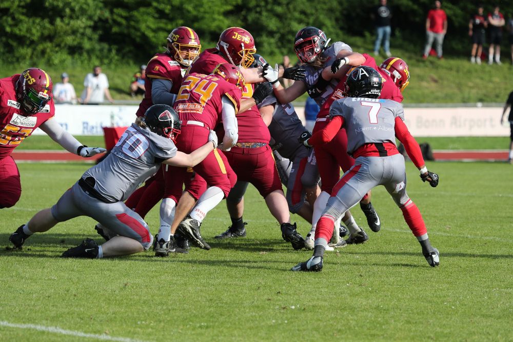 Solingen Paladins, Troisdorf Jets, American Football, AFVD, American Football Verband Deutschland, GFL, German Football League, German Football Network,