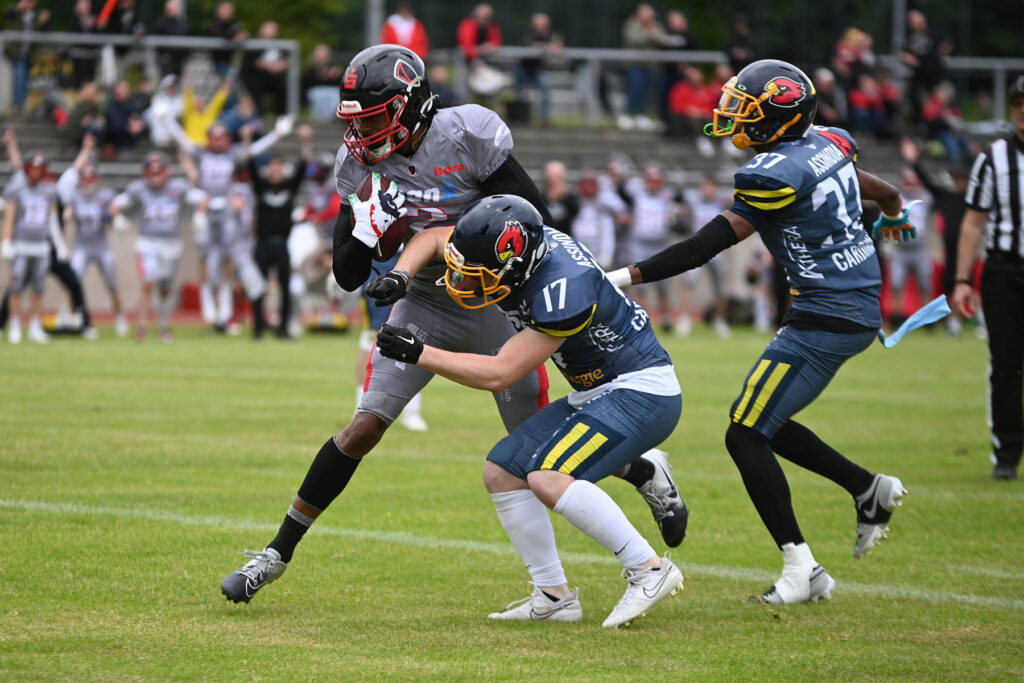 Assindia Cardinals, Solingen Paladins, American Football, AFVD, American Football Verband Deutschland, GFL, German Football League, GFL2, German Football Network,