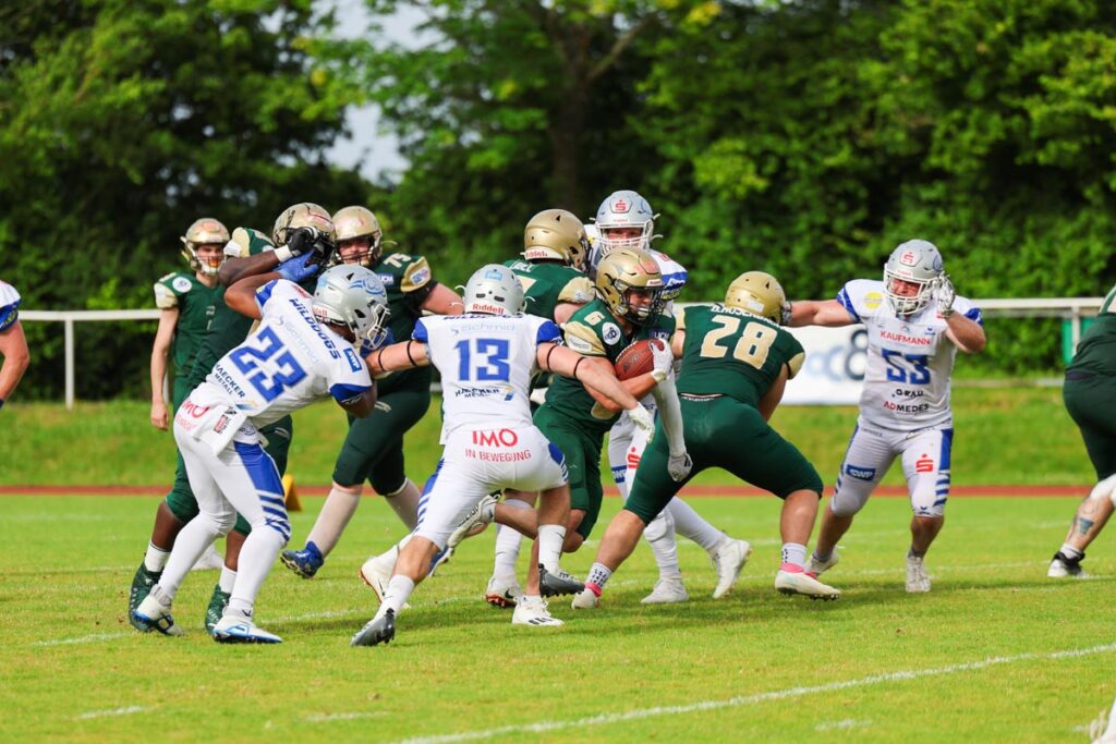 Fighting Farmers Montarbaur, Fursty Razorbacks, American Football, AFVD, American Football Verband Deutschland, GFL, German Football League, GFL2, Regionalliga, German Football Network,