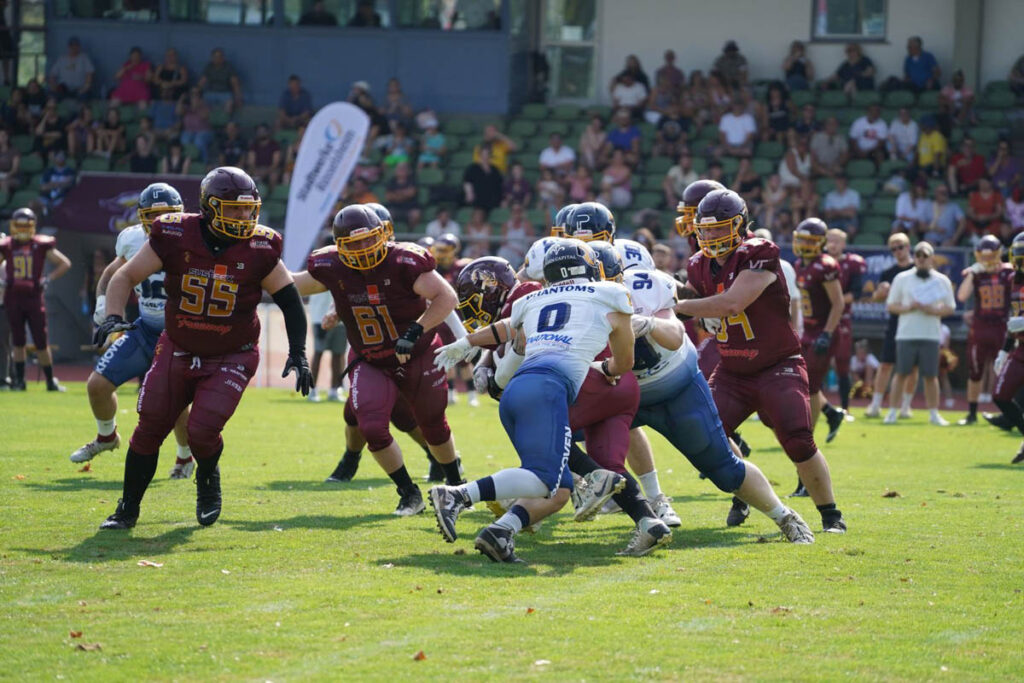 Wiesbaden Phantoms, Rüsselsheim Crusaders, DBL2, American Football, AFVD, American Football Verband Deutschland, GFL, German Football League, GFL2, Regionalliga, German Football Network,