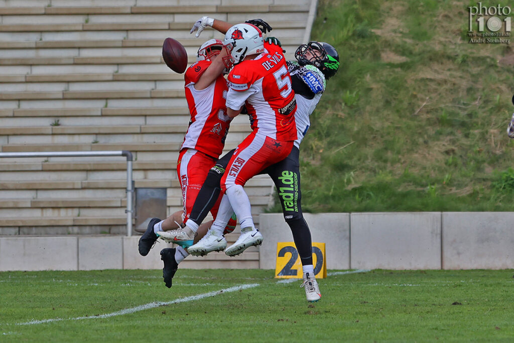 Gelsenkirchen Devils, Lippstadt Eagles, American Football, AFVD, American Football Verband Deutschland, GFL, German Football League, German Football Network, Photo101