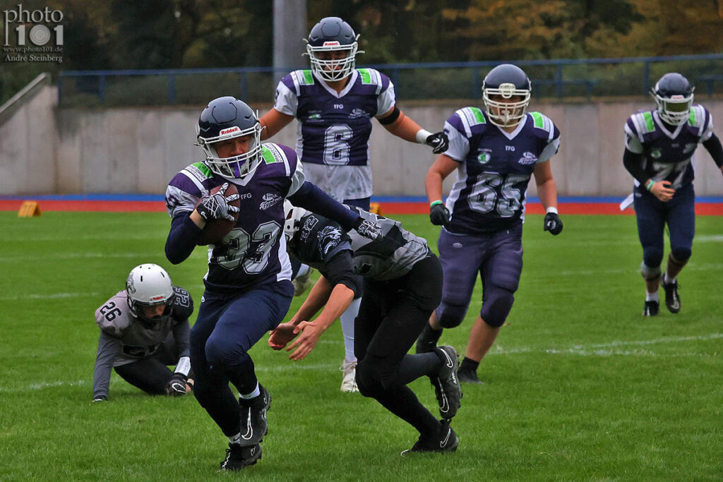 U16 Verbandsliga Mitte NRW, TFG Typhoons, Mönchengladbach Wolfpack, American Football, AFCV-NRW, AFVD, American Football Verband Deutschland, GFL, German Football League, German Football Network, Photo101