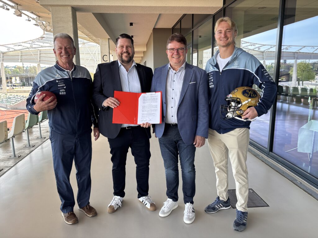 Dresden Monarchs, German Football Network, GFN, German Football League, AFVD, GFL, DFFL, AFBÖ, AFLE, EFA, ELF, American Football, NFL, Football is family