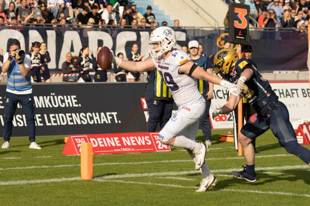 Braunschweig Lions, Dresden Monarchs, German Football Network, GFN, German Football League, AFVD, GFL, DFFL, AFBÖ, AFLE, EFA, ELF, American Football, NFL, Football is family
