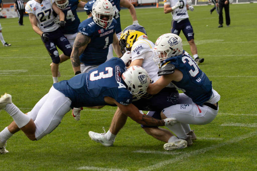 Braunschweig Lions, German Football Network, GFN, German Football League, AFVD, GFL, DFFL, AFBÖ, AFLE, EFA, ELF, American Football, NFL, Football is family