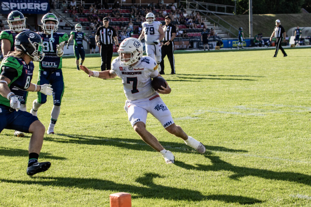Braunschweig Lions, German Football Network, GFN, German Football League, AFVD, GFL, DFFL, AFBÖ, AFLE, EFA, ELF, American Football, NFL, Football is family