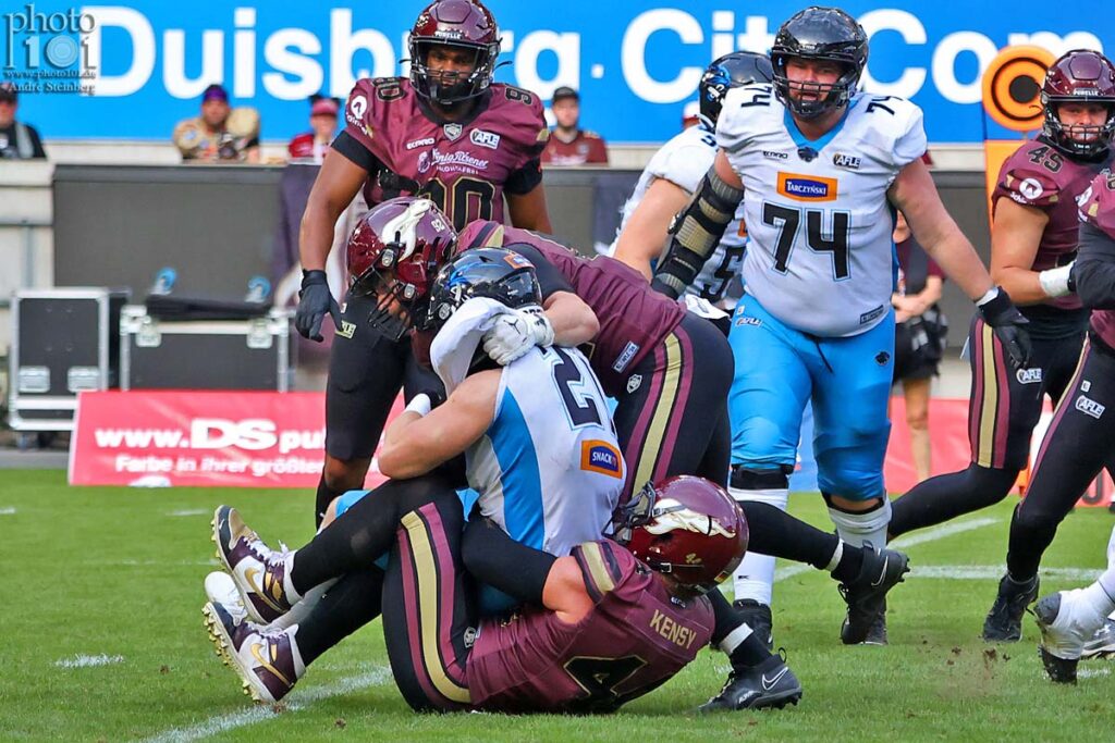 Rhein Fire, Wroclaw Panthers, German Football Network, GFN, German Football League, AFVD, GFL, DFFL, AFBÖ, AFLE, EFA, ELF, American Football, NFL, Football is family, Photo101