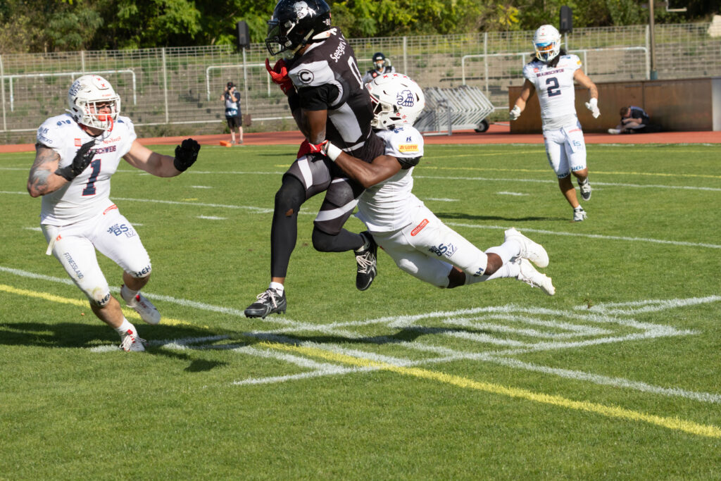 Braunschweig Lions, German Football Network, GFN, German Football League, AFVD, GFL, DFFL, AFBÖ, AFLE, EFA, ELF, American Football, NFL, Football is family