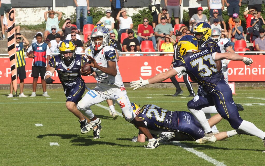 Pforzheim Wilddogs GFL, American Football, AFVD, American Football Verband Deutschland, GFL, German Football League, German Football Network,
