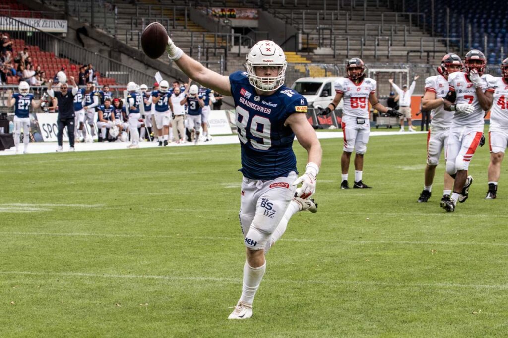 Braunschweig Lions, GFL, American Football, AFVD, American Football Verband Deutschland, GFL, German Football League, German Football Network,
